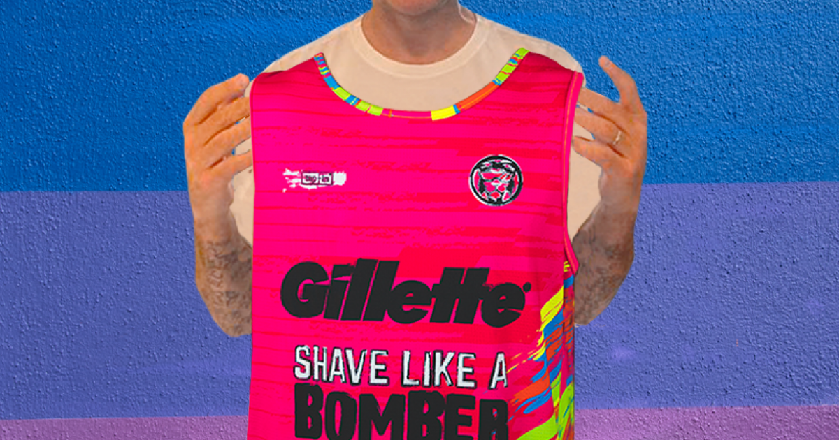Bobo Vieri Shave Like A Bomber